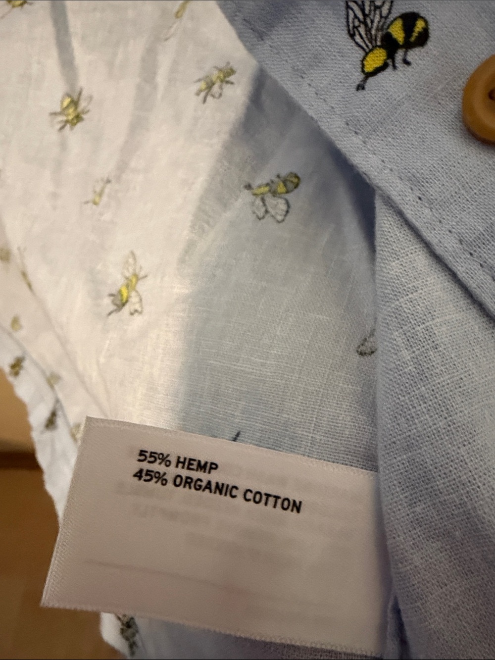 Duluth Trading Co Artisan Hemp Camp Shirt Light Blue Bee Design Women’s Small - Picture 3 of 6